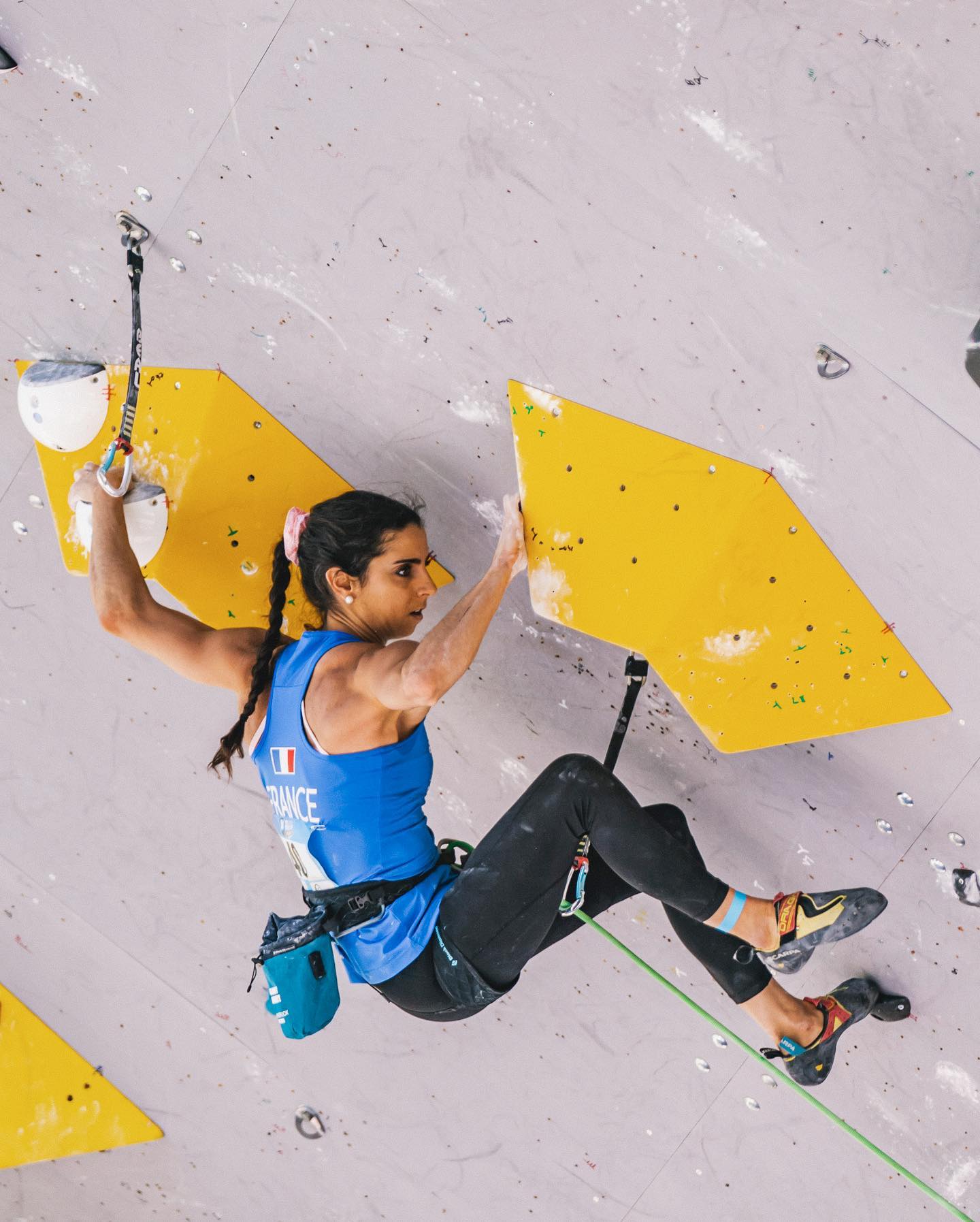 Résultats de la team Vertical'Art lors de la Coupe du monde de difficulté de Briançon, demi-finales pour Fanny Gibert et Oriane Bertone