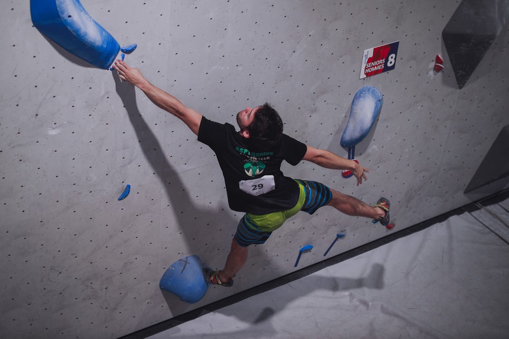 Retour sur les moments forts de la Coupe de France de bloc seniors et vétérans à Vertical'Art Lille samedi 11 décembre 2021